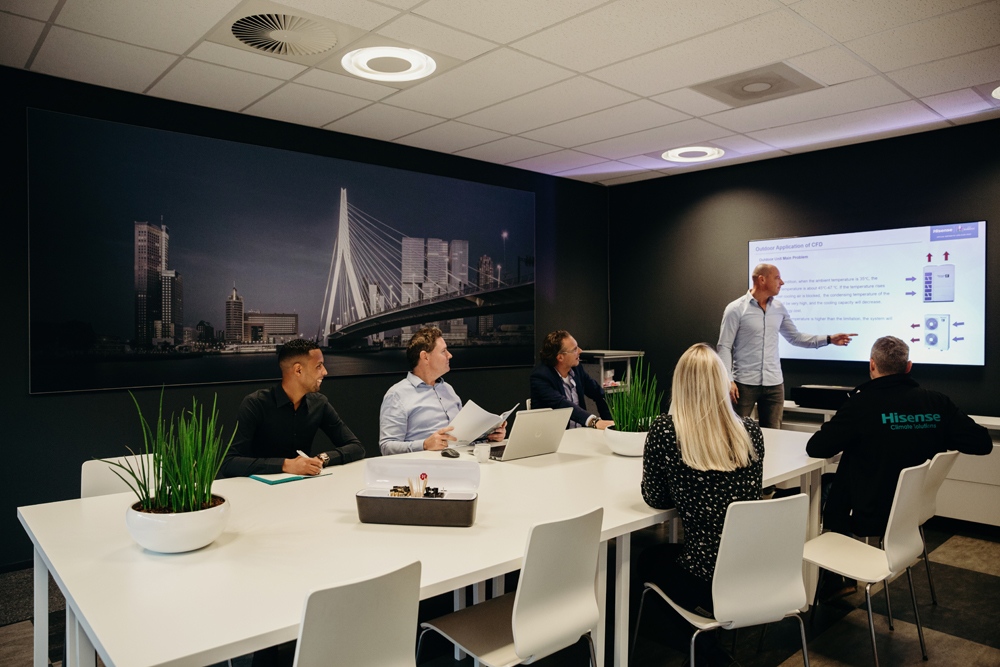 Trainingsruimte Hisense 